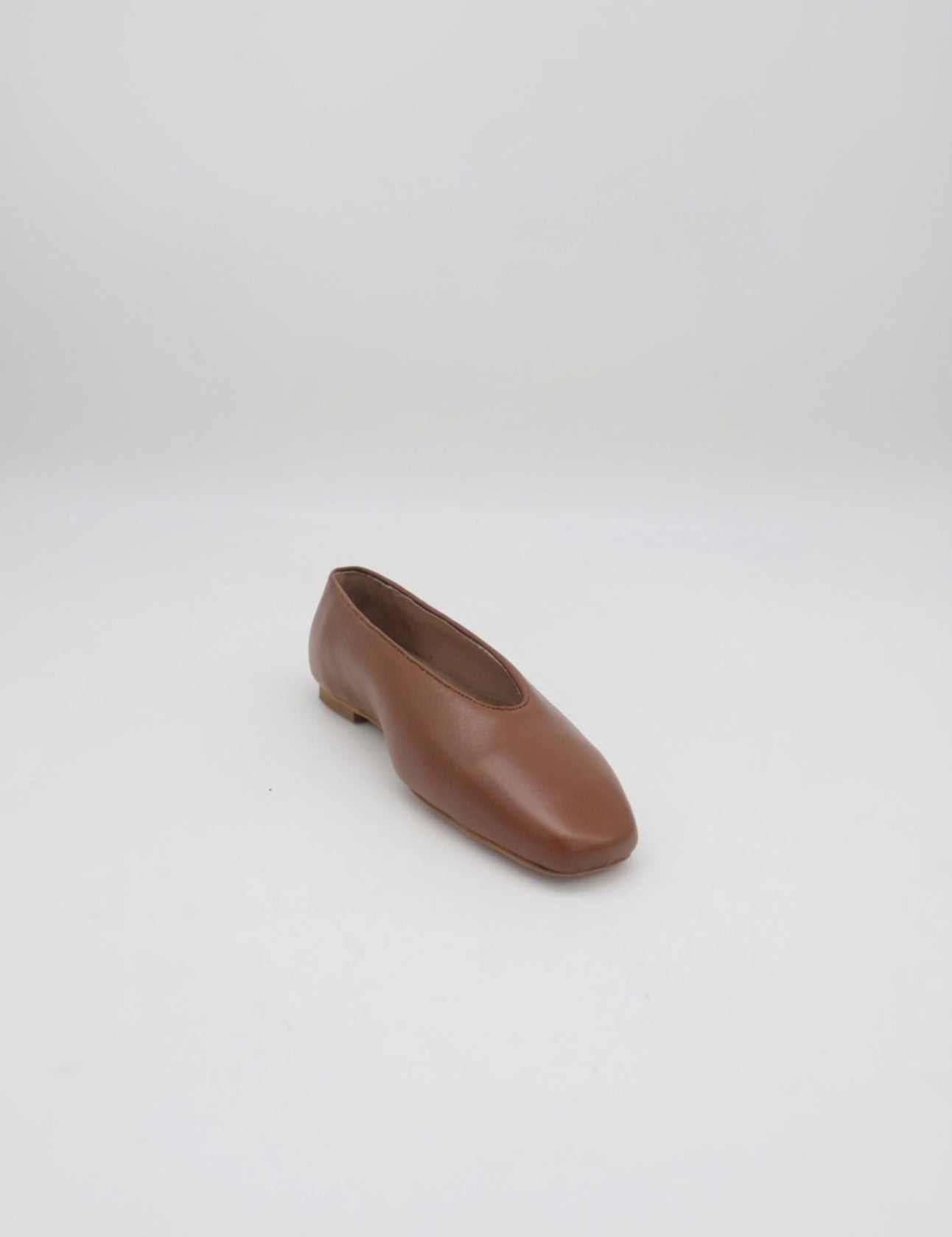 Stivali Essenza slip-on ballet flat in brown leather