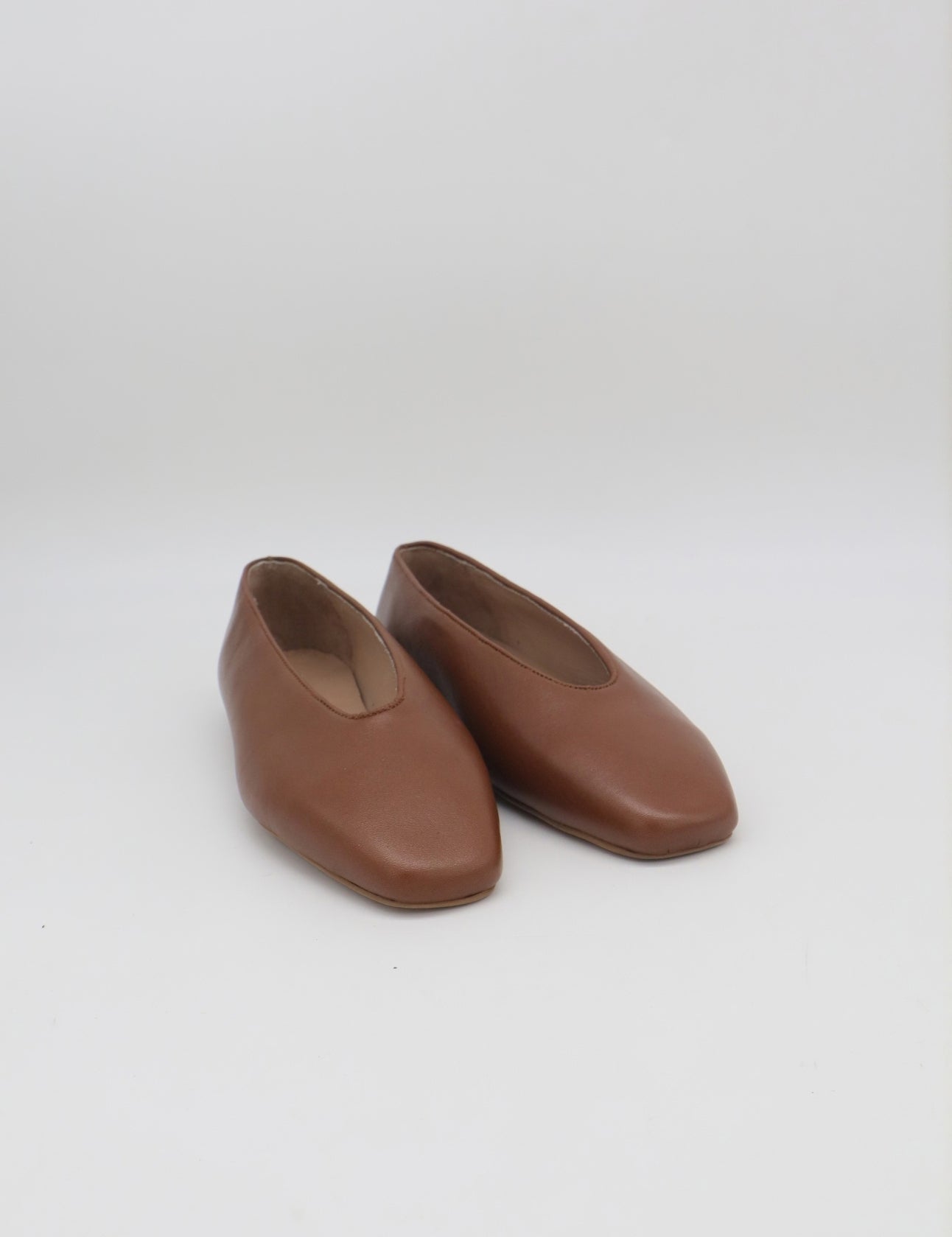 Stivali Essenza slip-on ballet flat in brown leather