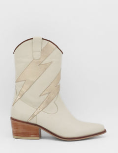 Ivory leather western cowboy boot with gold lighting bolts pointed toe and stacked heel – Idol by Stivali New York