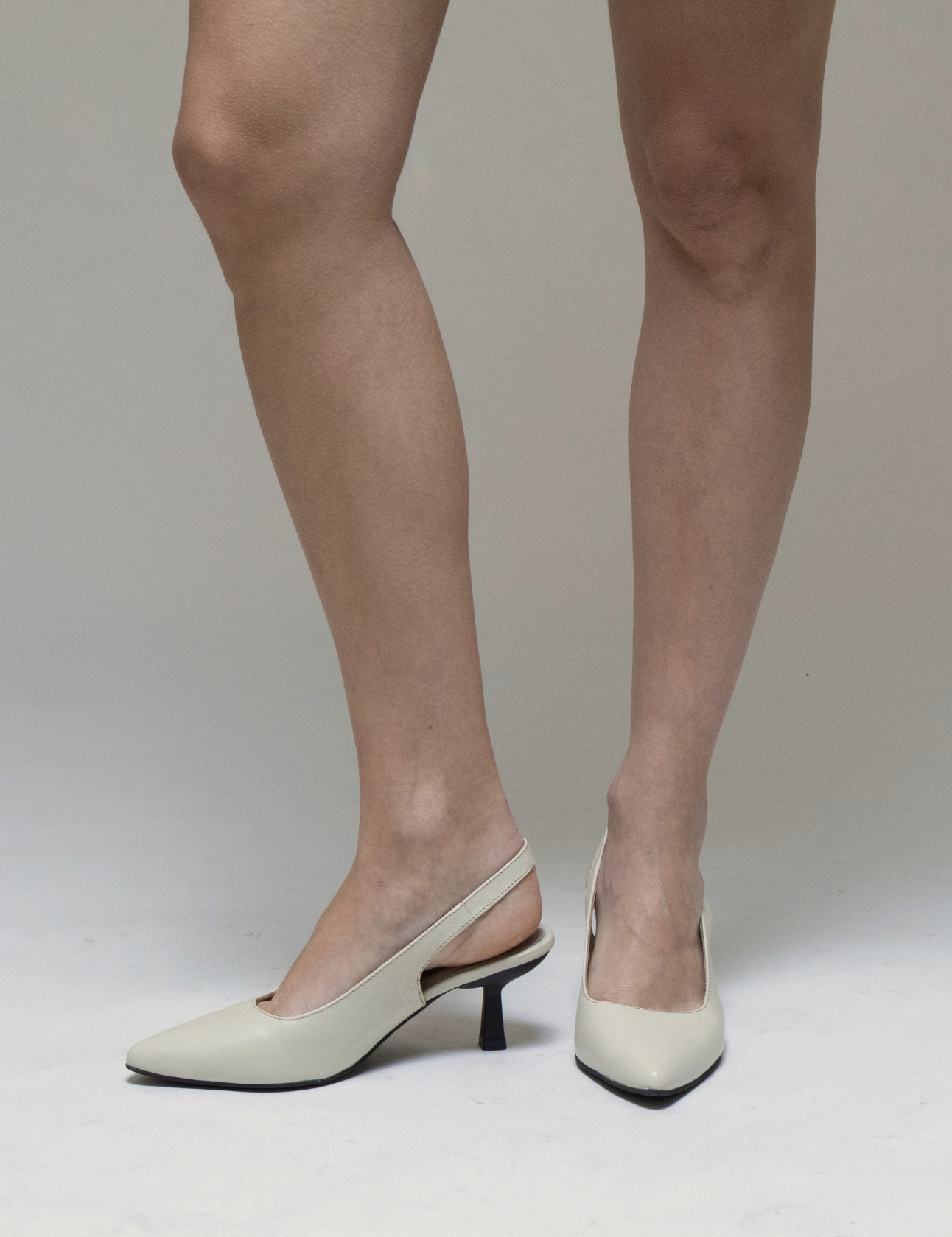 Stivali Lusso slingback kitten heel in ivory leather women's shoes