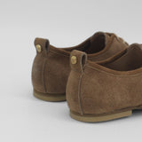 Maku oxford flats in tan mocha suede women's shoes