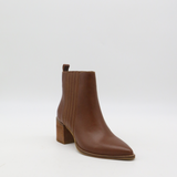 Stagecoach western inspired chelsea booties in tan leather
