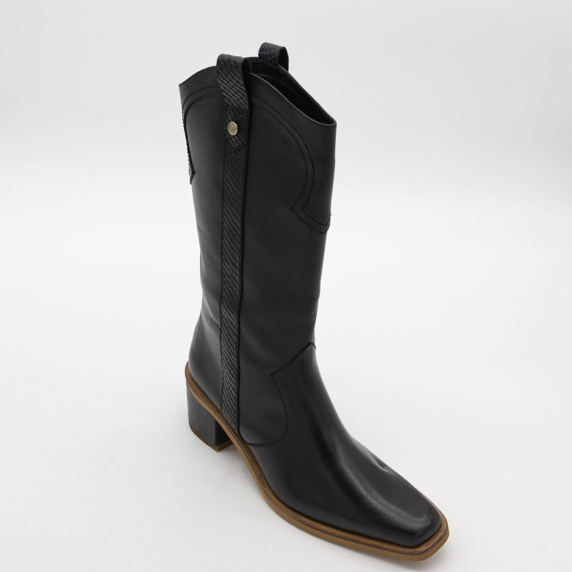 Western inspired, Black smooth leather with embossed snakeskin. Stivali New York