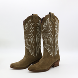 Dramen cowboy boots in olive chip suede leather